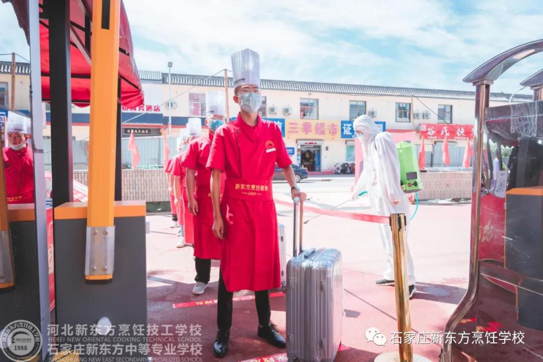 防范，不松懈｜這份“秋冬校園防疫小貼士”請您收好！