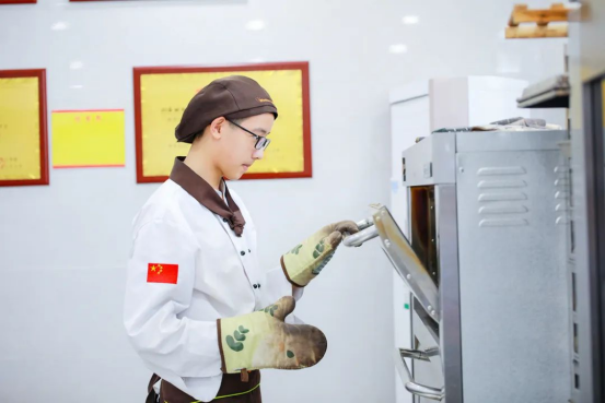 00后學什么技術好？汽修、廚師、計算機哪個好？