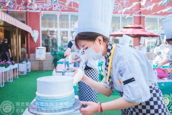 初中生學(xué)廚師還是學(xué)烘焙323.png 初中生學(xué)廚師還是學(xué)烘焙323.png