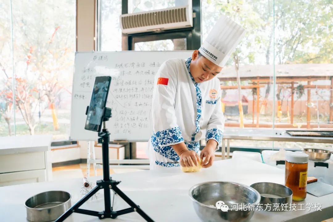 【線上學習】期間，你有沒有為網(wǎng)課“拼過命”？