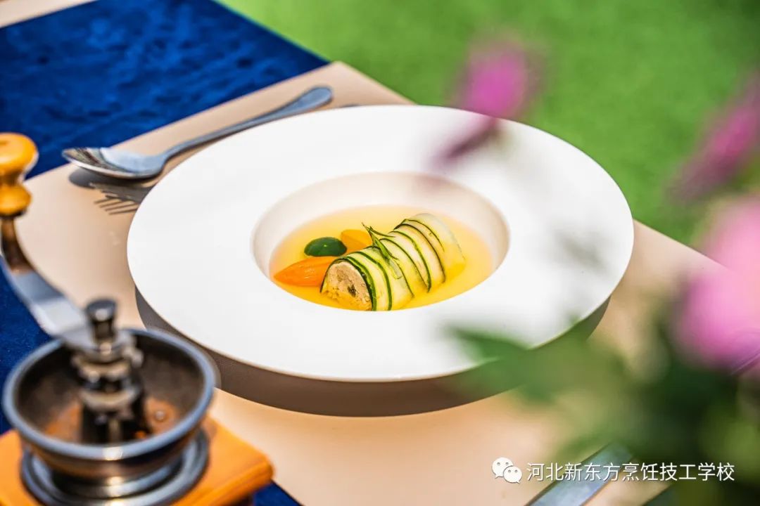 【畢業(yè)展臺(tái)】記錄青春印記，收獲成長(zhǎng)果實(shí)！