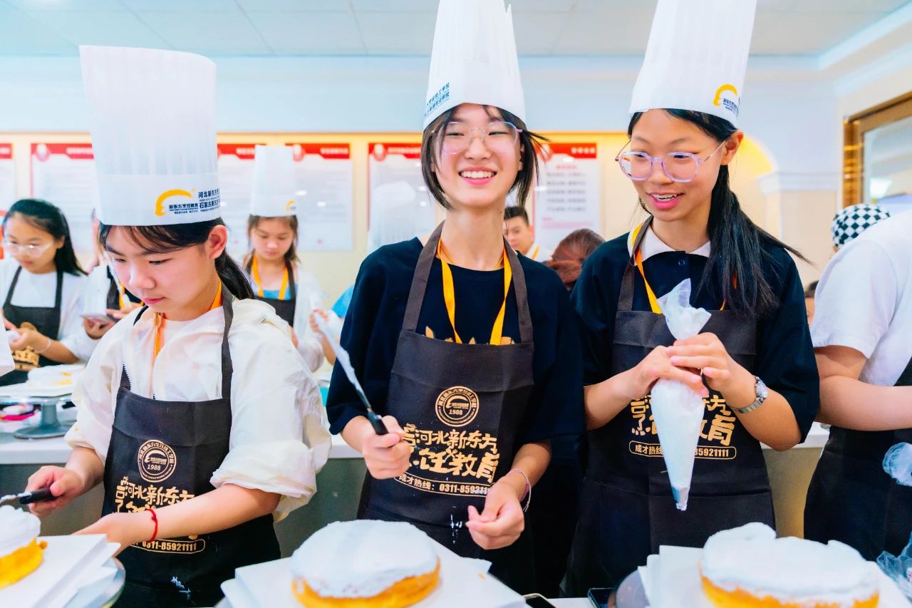 女生學(xué)一門什么樣的技術(shù)好就業(yè)？