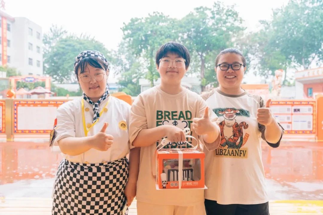 c62f93d23de651657bebd96b1df13287.jpg c62f93d23de651657bebd96b1df13287.jpg