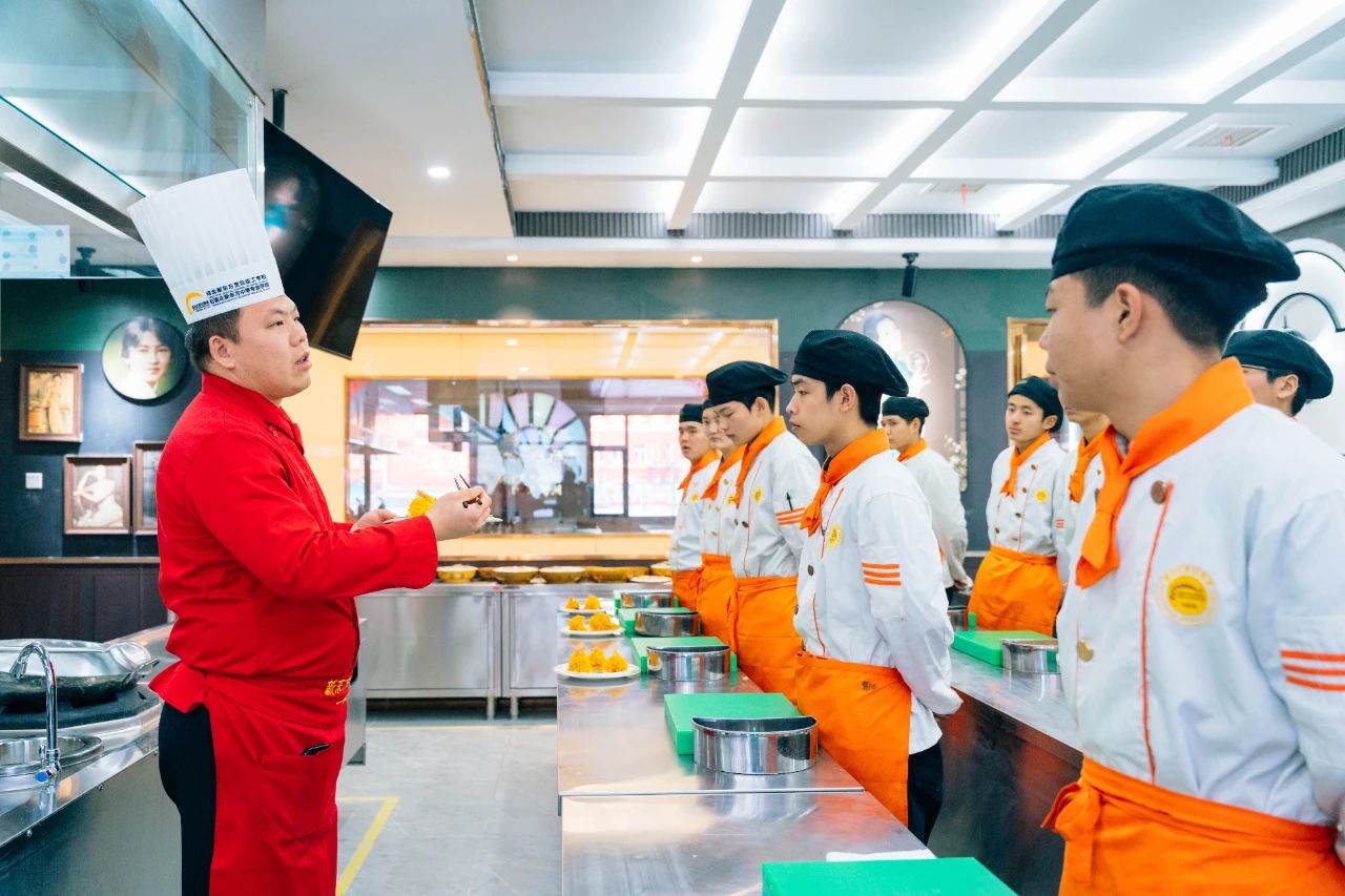 d2c37c546b4f6db7a090069c9830afc5.jpg d2c37c546b4f6db7a090069c9830afc5.jpg