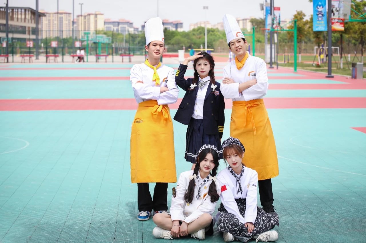 成績(jī)不理想？換賽道學(xué)技術(shù)，選廚師職業(yè)前景佳