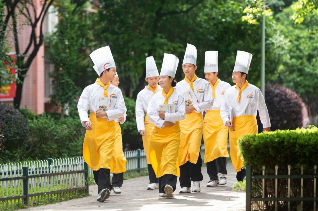 7e1c93ed193c97ae35dacdb88d615cf4.jpg 7e1c93ed193c97ae35dacdb88d615cf4.jpg