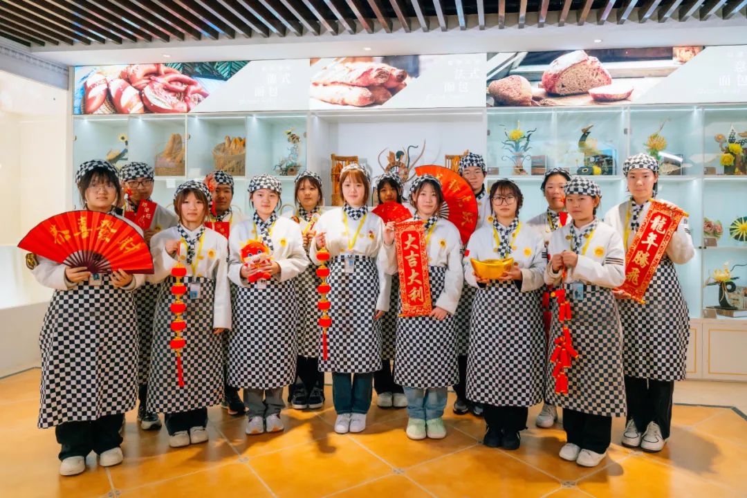 aca3dcd0b7733f6fc5008db219623bce.jpg aca3dcd0b7733f6fc5008db219623bce.jpg