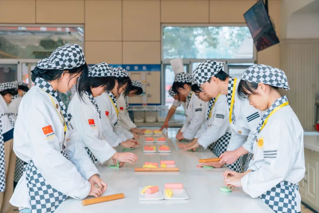 2c308900d7e167efa03113471643b838.jpg 2c308900d7e167efa03113471643b838.jpg