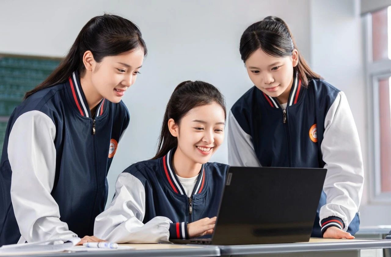 1fdbb58c13801e22a821f2ae6704cf02.jpg 1fdbb58c13801e22a821f2ae6704cf02.jpg