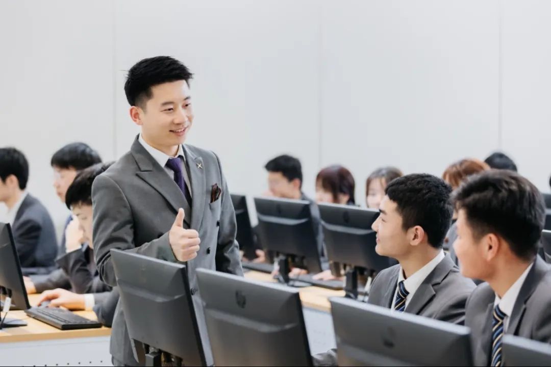 09217ef46a0a9c61f305ca980fb95f1c.jpg 09217ef46a0a9c61f305ca980fb95f1c.jpg