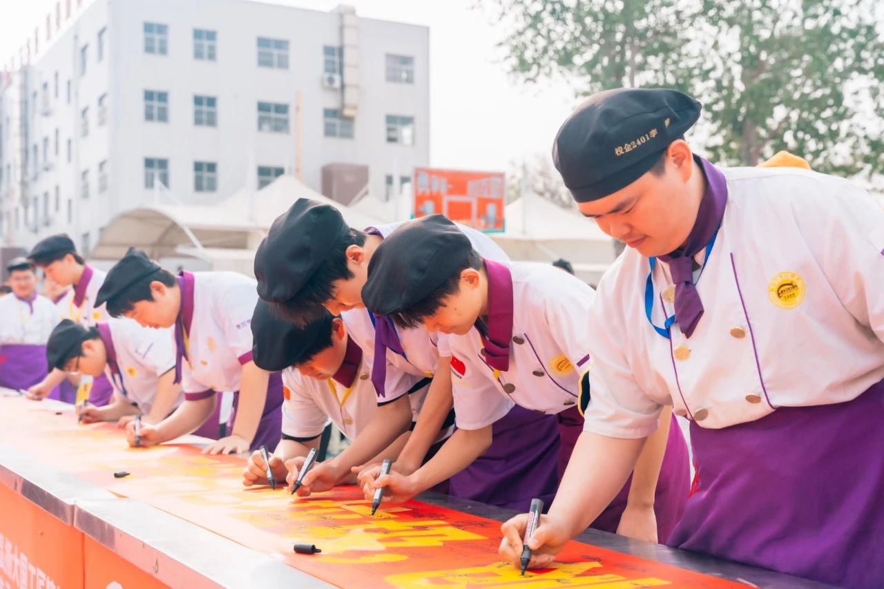 8ac3bcabdd375e8538305e6e0f8f9ab1.jpg 8ac3bcabdd375e8538305e6e0f8f9ab1.jpg