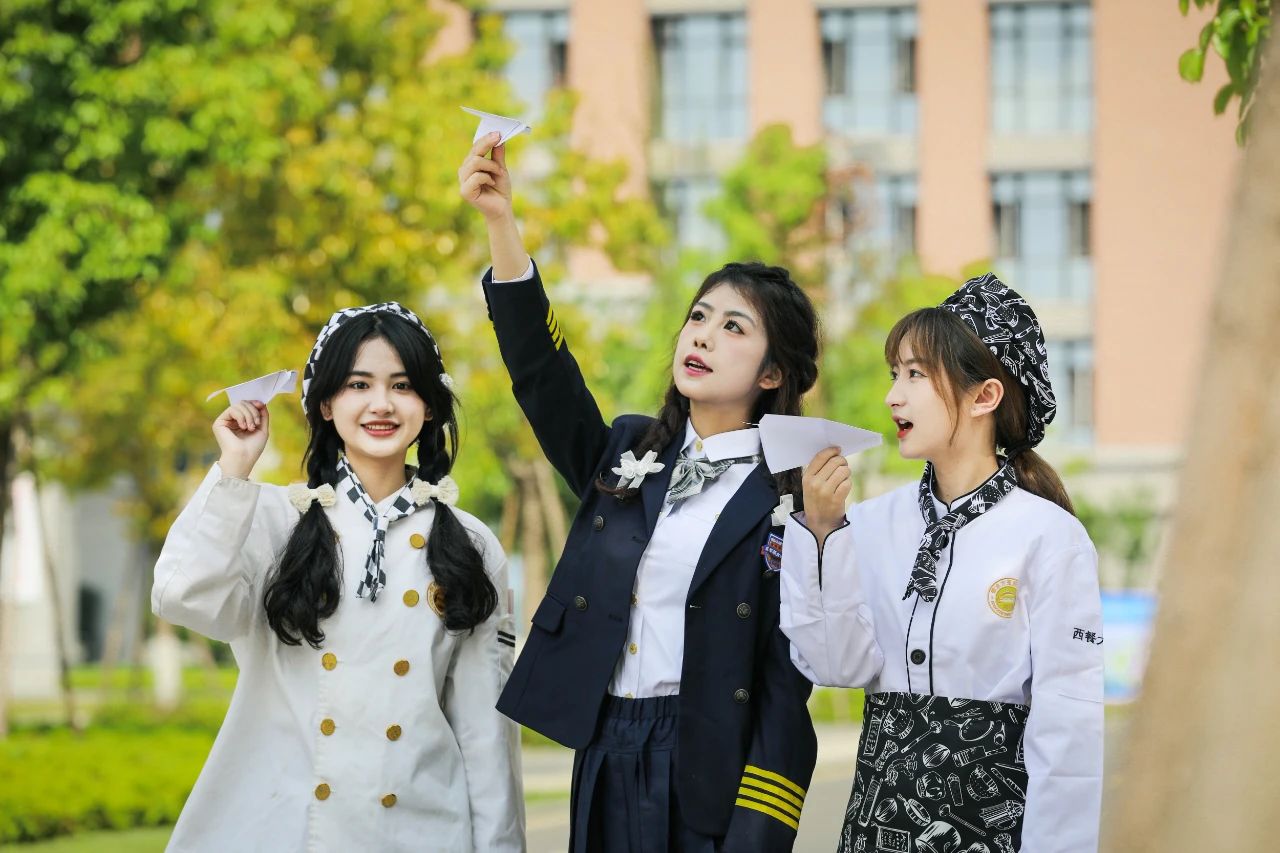 34c44c86f8802589f9f0d3a061cb0023.jpg 34c44c86f8802589f9f0d3a061cb0023.jpg