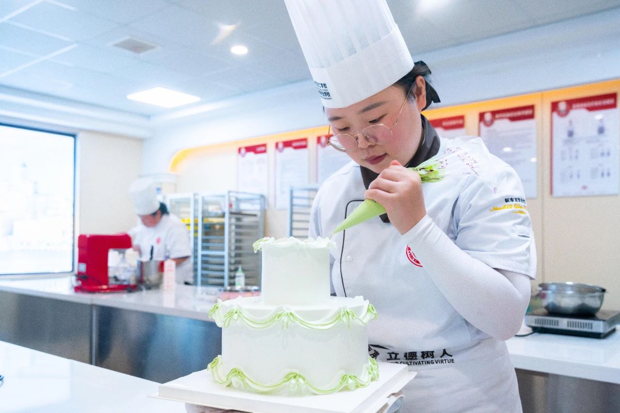匠心展師藝，技精育英才！河北新東方技工學(xué)校西點(diǎn)教師技能大比武精彩回顧！