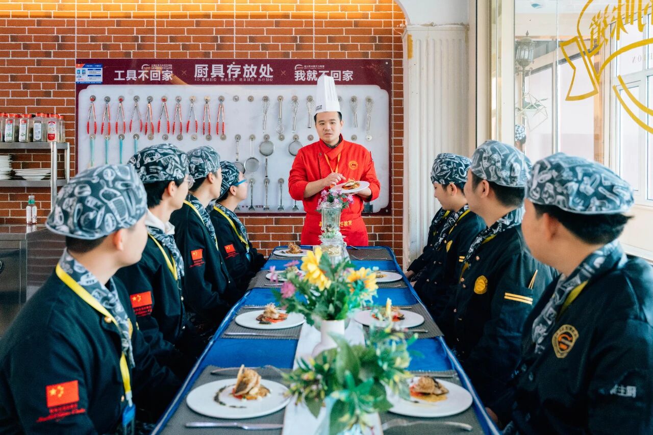 4ea39d69491a3a7426db0e7f7e0cc4c9.jpg 4ea39d69491a3a7426db0e7f7e0cc4c9.jpg